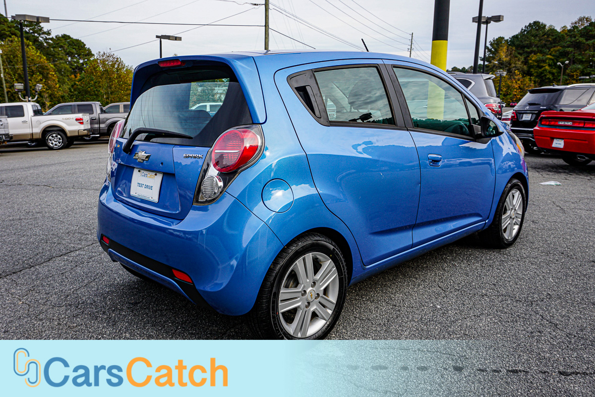 CARSCATCH - Used vehicle - Sedan CHEVROLET SPARK 2014