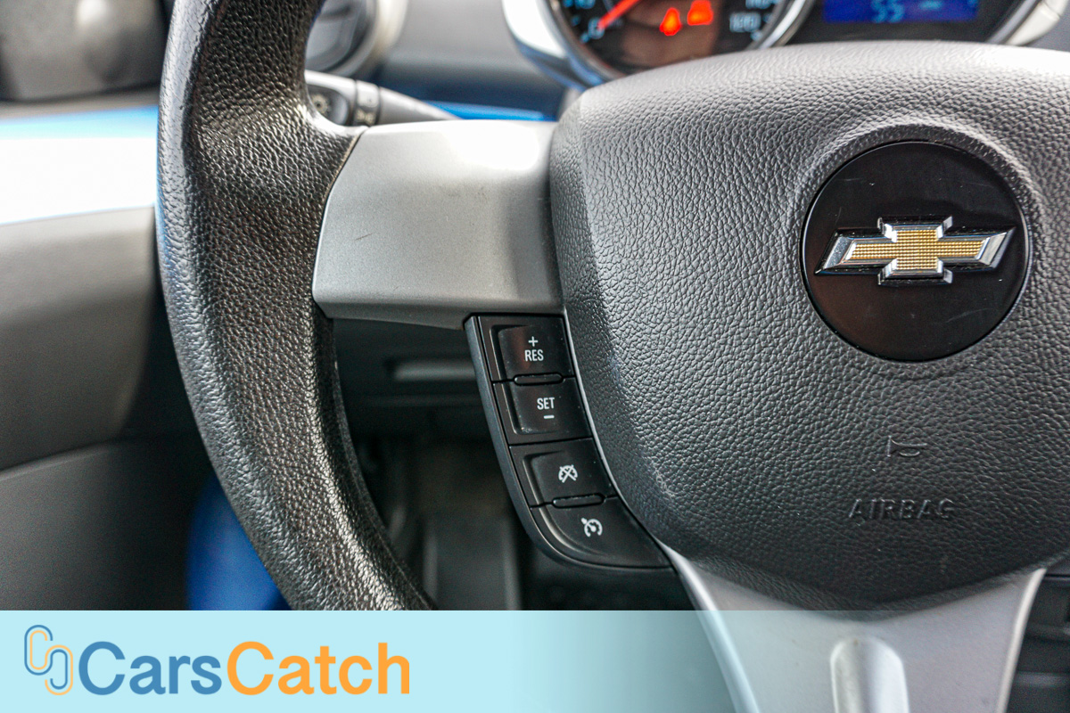 CARSCATCH - Used vehicle - Sedan CHEVROLET SPARK 2014