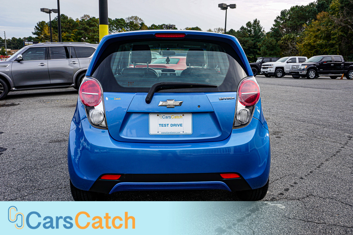 CARSCATCH - Used vehicle - Sedan CHEVROLET SPARK 2014
