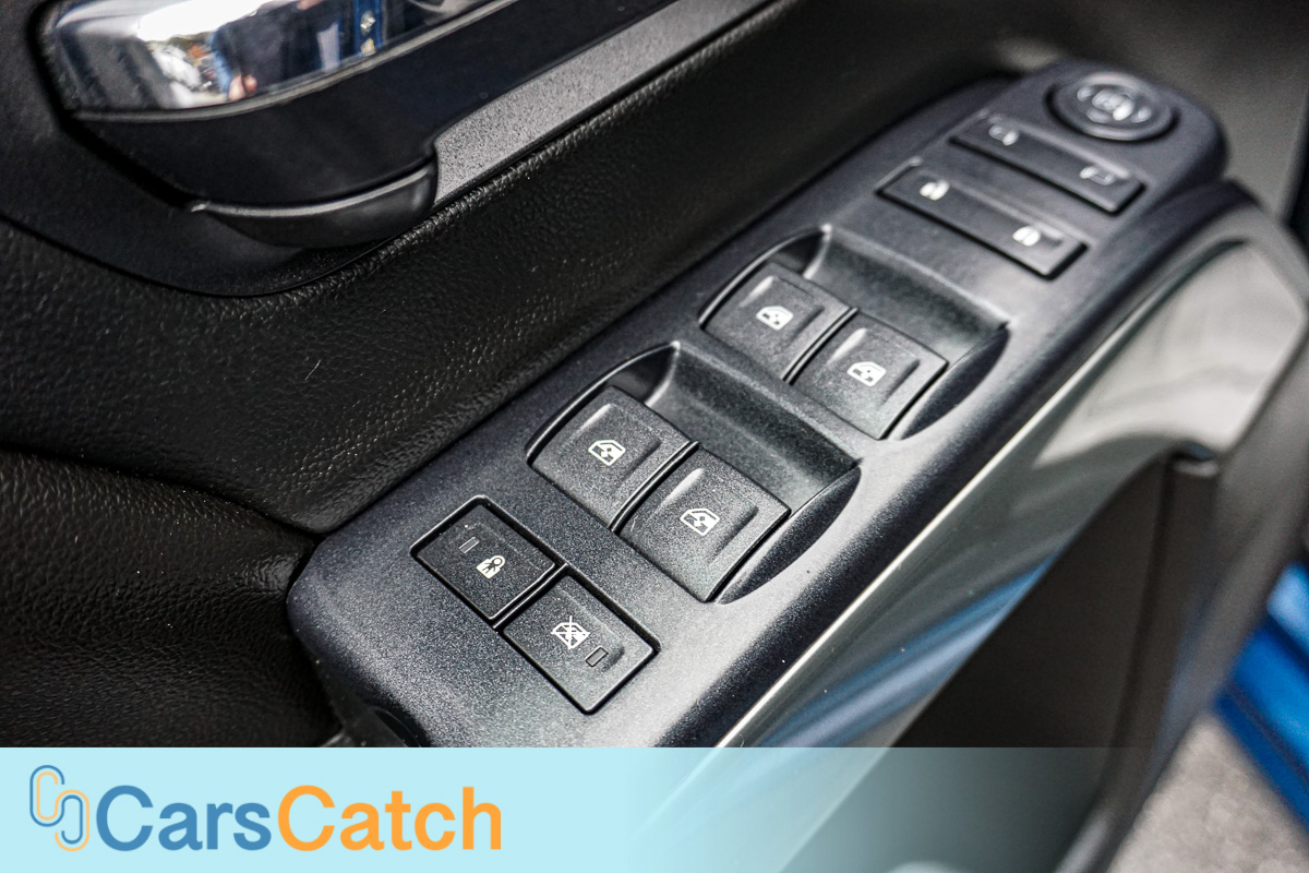 CARSCATCH - Used vehicle - Truck CHEVROLET SILVERADO 1500 2015