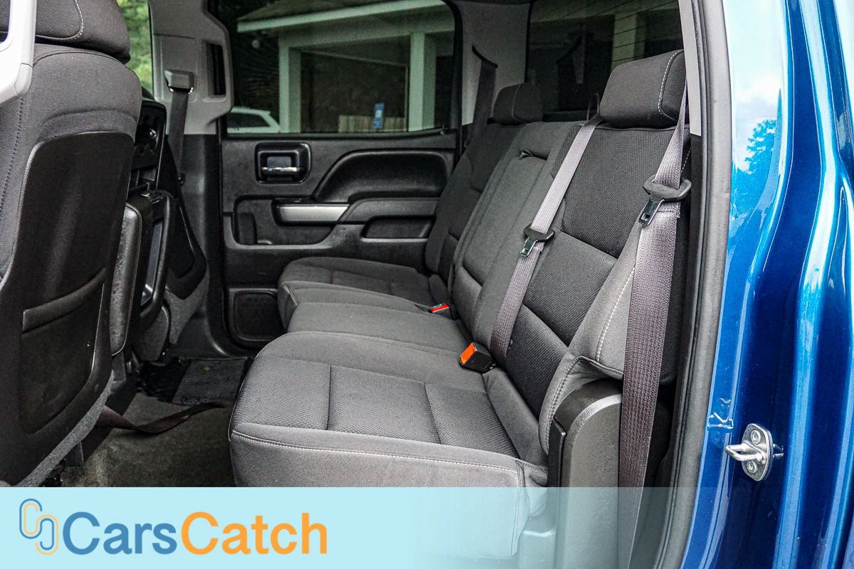 CARSCATCH - Used vehicle - Truck CHEVROLET SILVERADO 1500 2015