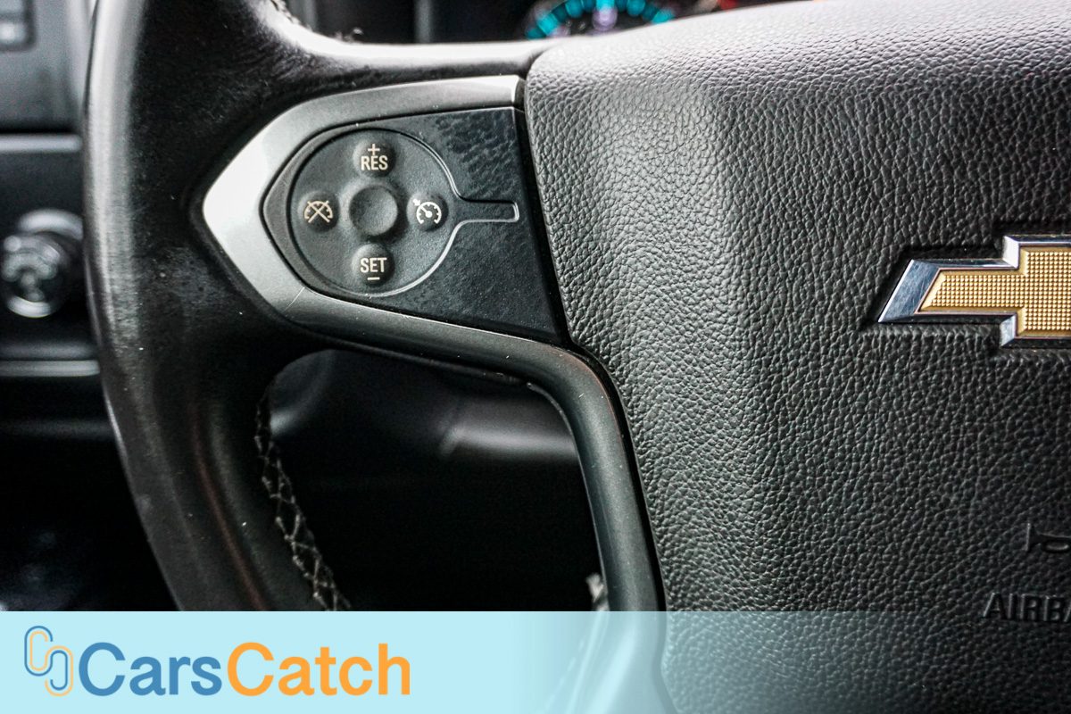 CARSCATCH - Used vehicle - Truck CHEVROLET SILVERADO 1500 2015