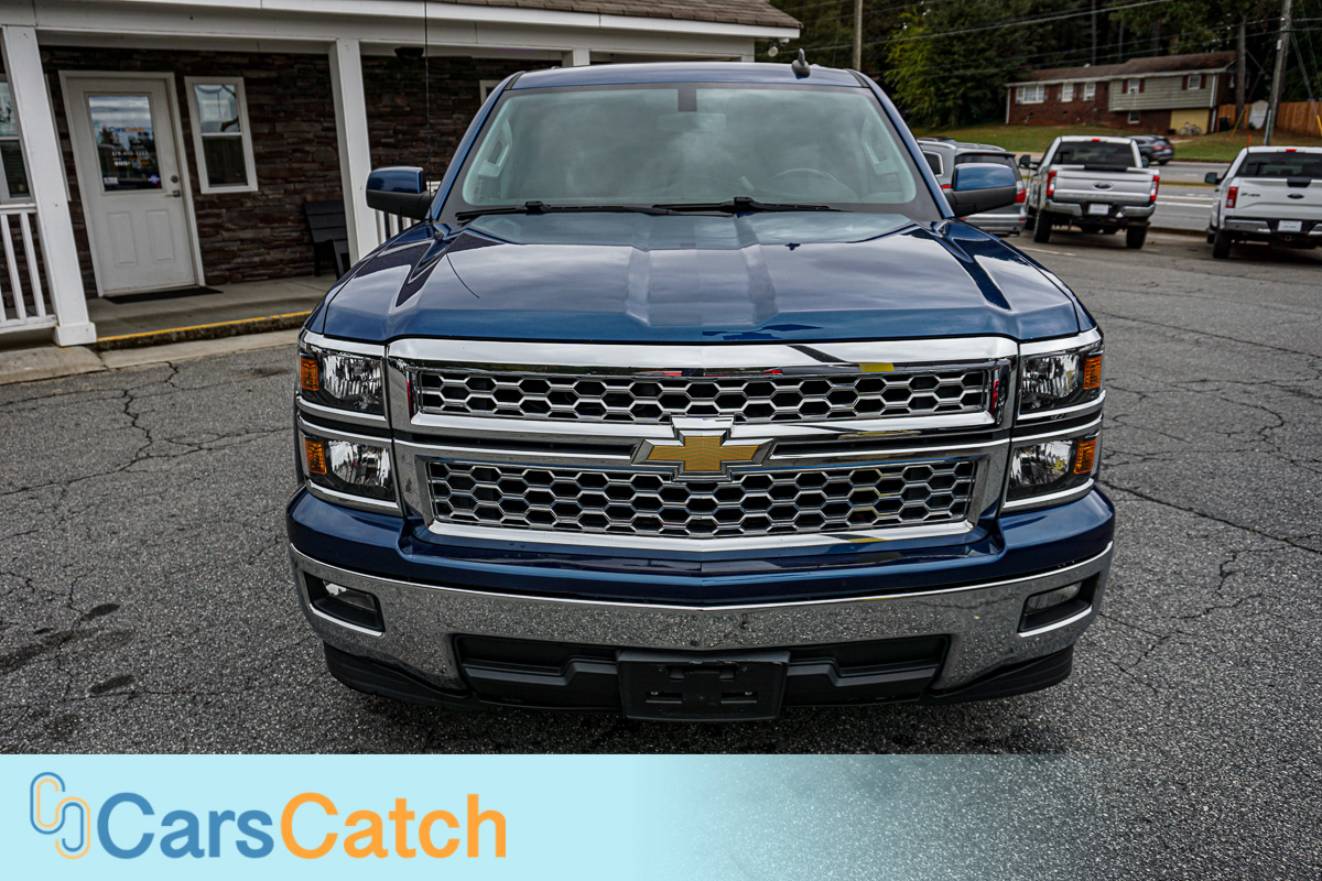 CARSCATCH - Used vehicle - Truck CHEVROLET SILVERADO 1500 2015