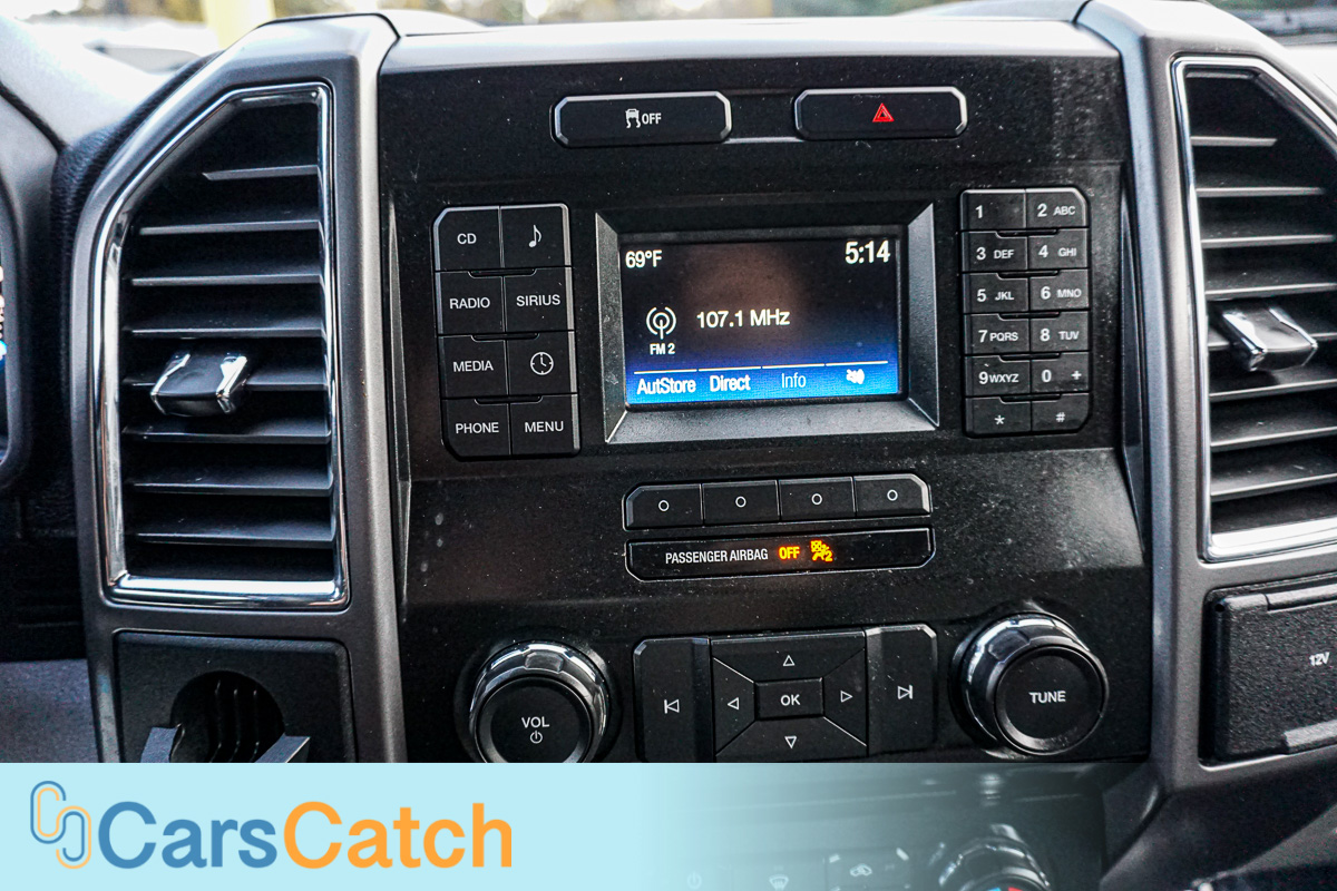 CARSCATCH - Used vehicle - Truck FORD F-150 2016