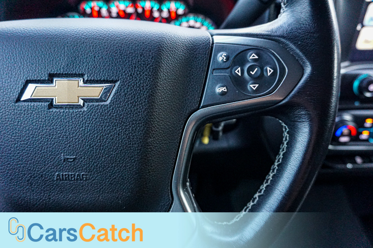 CARSCATCH - Used vehicle - Truck CHEVROLET SILVERADO 1500 2018