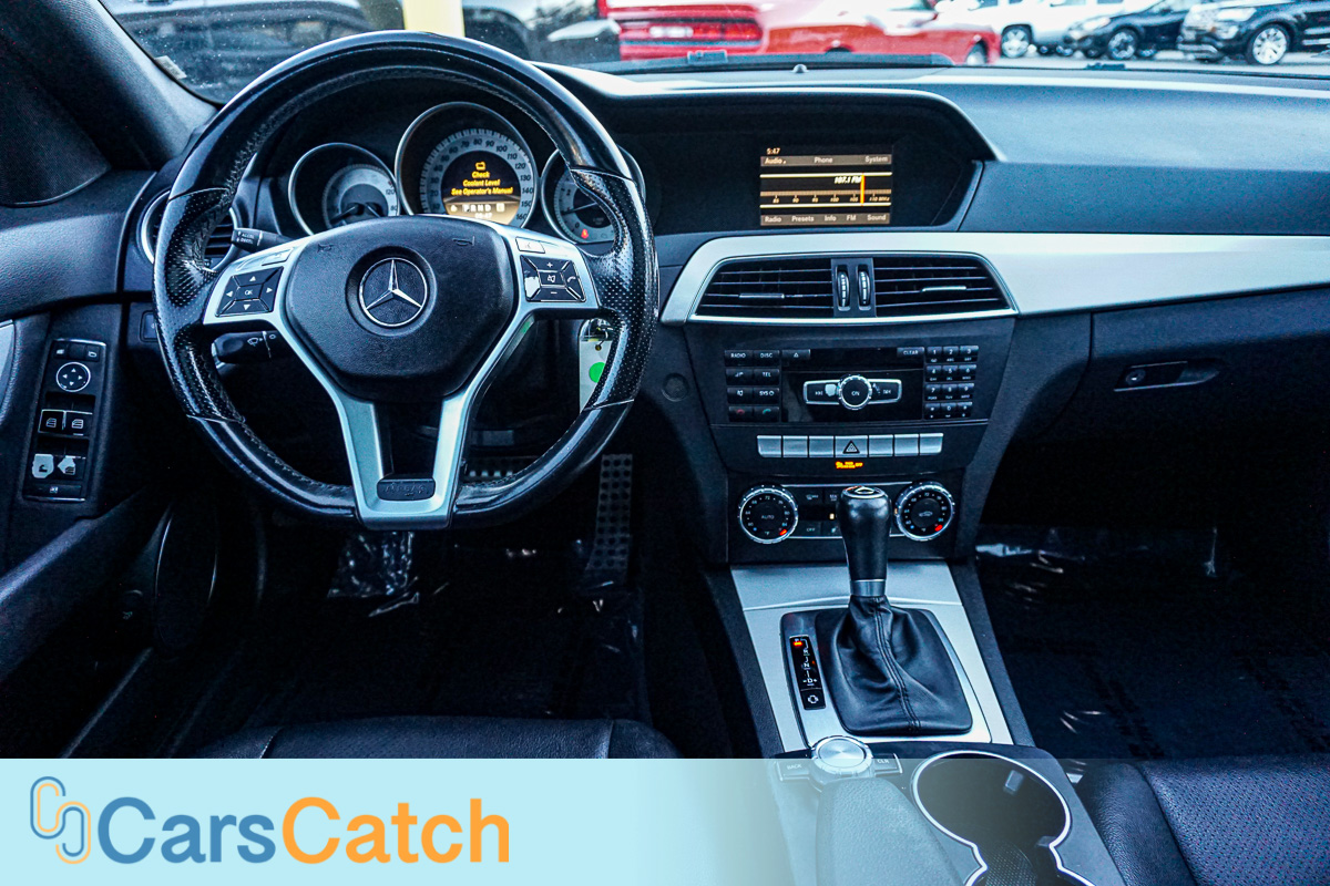CARSCATCH - Used vehicle - Sedan MERCEDES-BENZ C-CLASS 2012