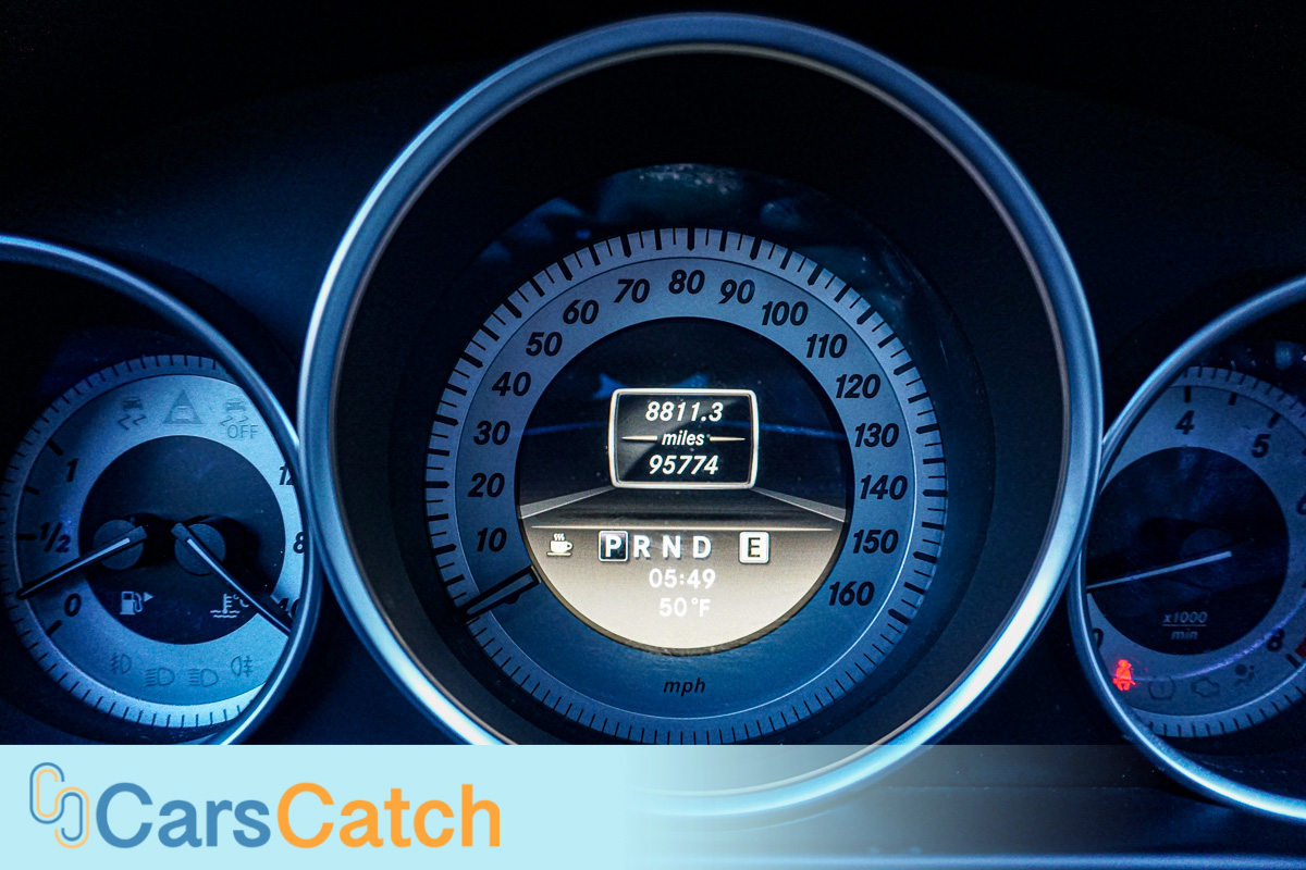 CARSCATCH - Used vehicle - Sedan MERCEDES-BENZ C-CLASS 2012