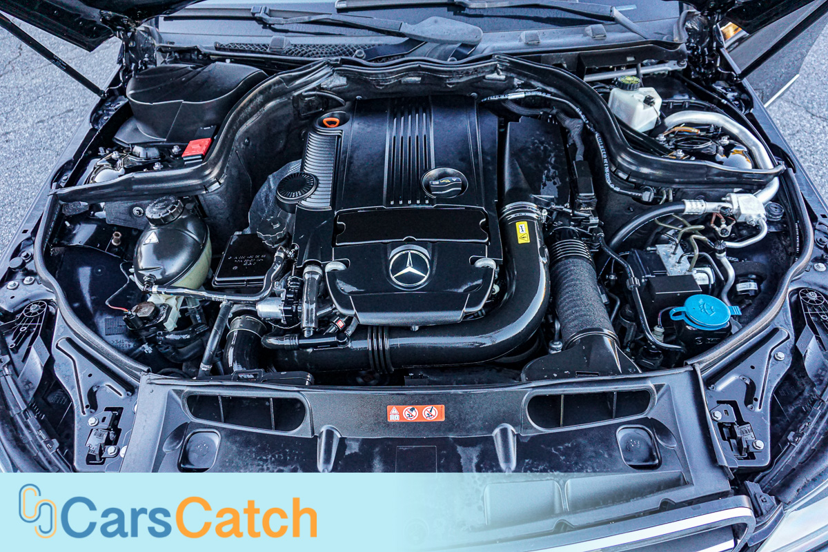 CARSCATCH - Used vehicle - Sedan MERCEDES-BENZ C-CLASS 2012