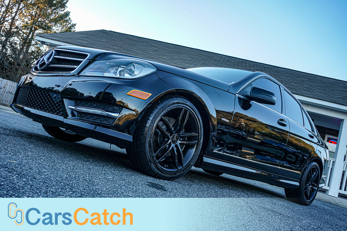 CARSCATCH - Used vehicle - Sedan MERCEDES-BENZ C-CLASS 2012