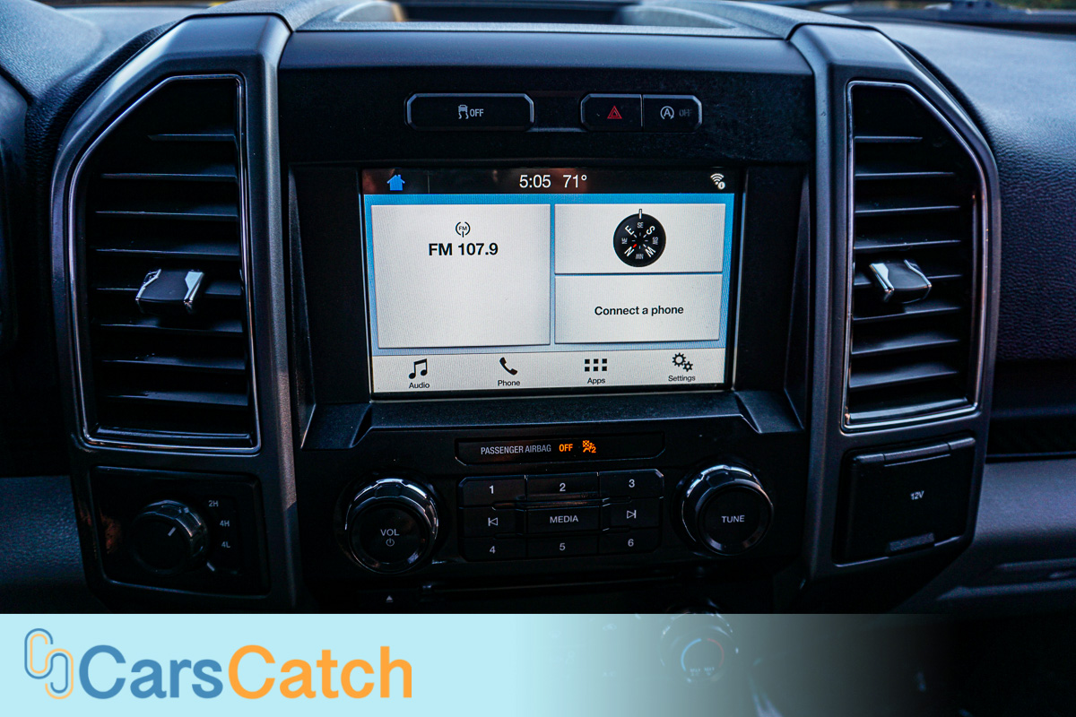 CARSCATCH - Used vehicle - Truck FORD F-150 2018