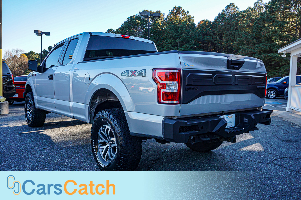CARSCATCH - Used vehicle - Truck FORD F-150 2018