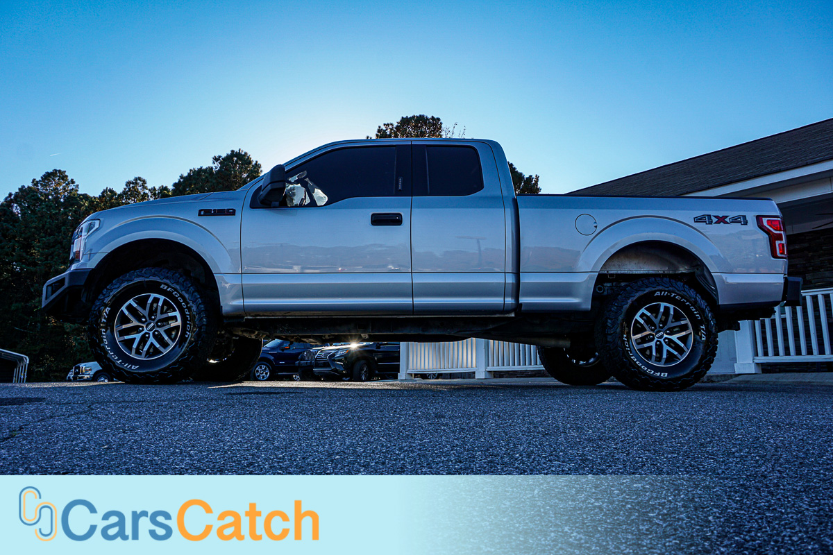 CARSCATCH - Used vehicle - Truck FORD F-150 2018