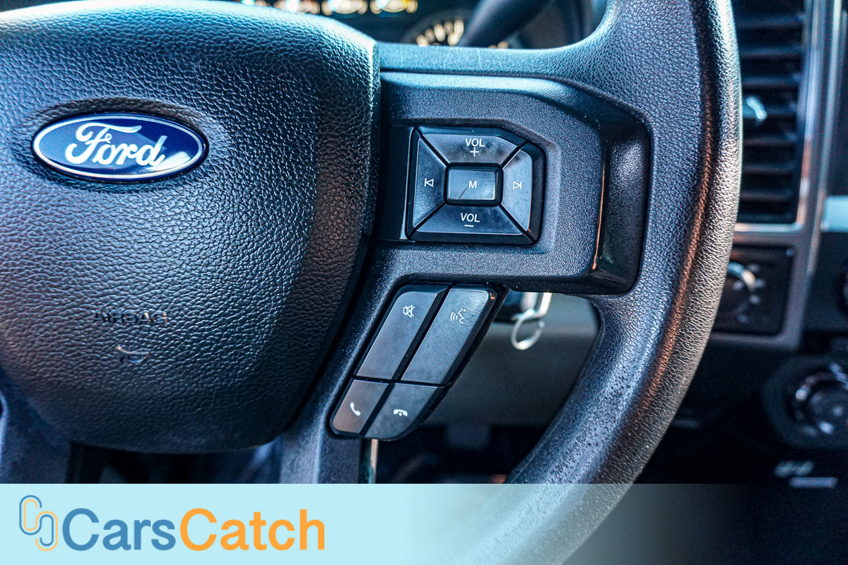 CARSCATCH - Used vehicle - Truck FORD F-150 2018