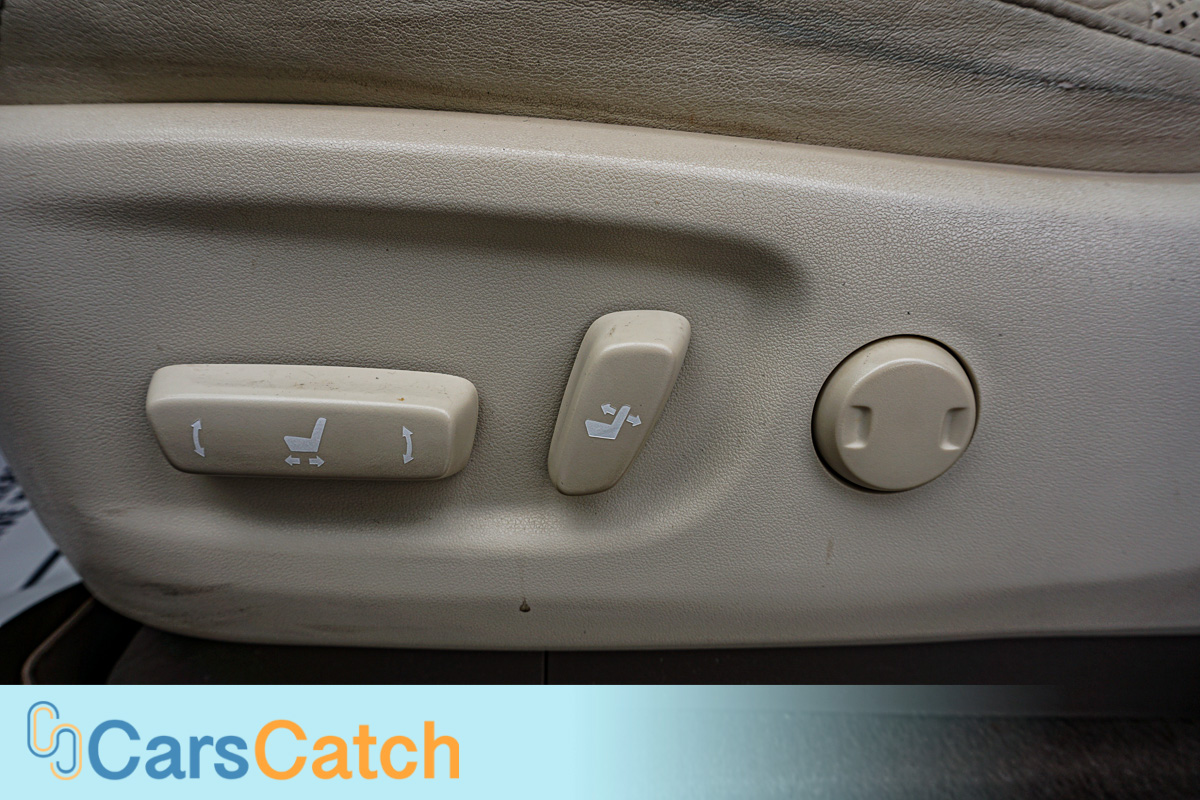 CARSCATCH - Used vehicle - SUV LEXUS GX 460 2013