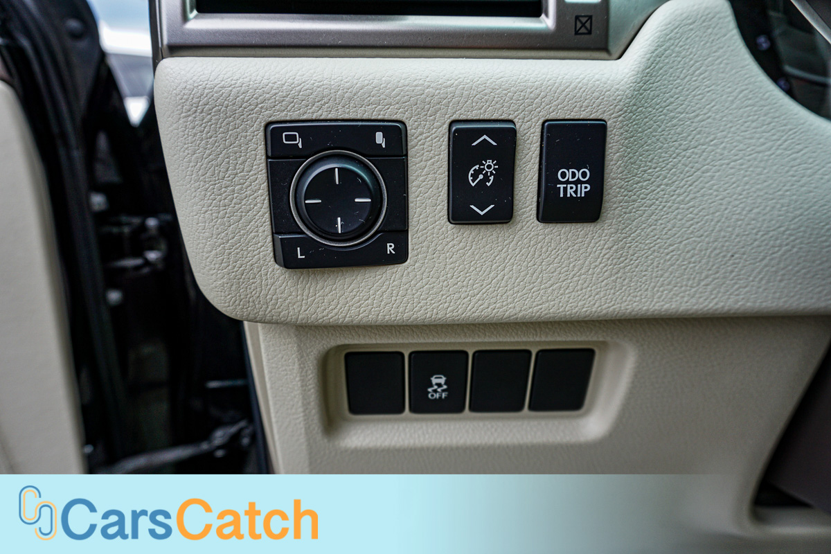 CARSCATCH - Used vehicle - SUV LEXUS GX 460 2013