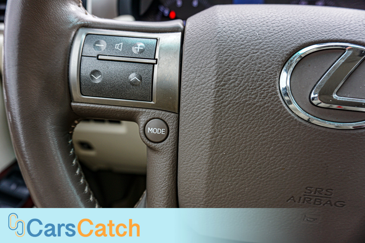 CARSCATCH - Used vehicle - SUV LEXUS GX 460 2013