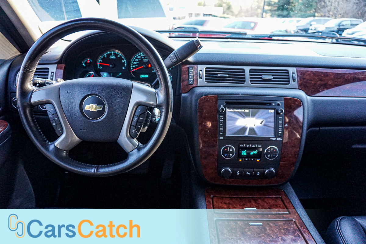 CARSCATCH - Used vehicle - SUV CHEVROLET TAHOE 2013