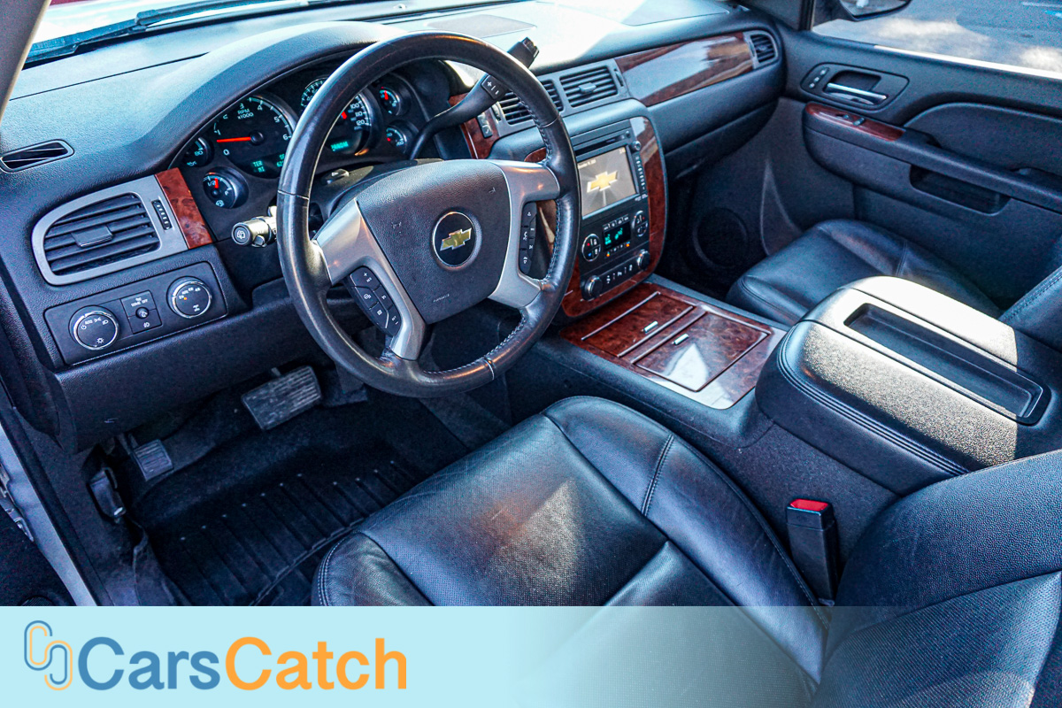 CARSCATCH - Used vehicle - SUV CHEVROLET TAHOE 2013