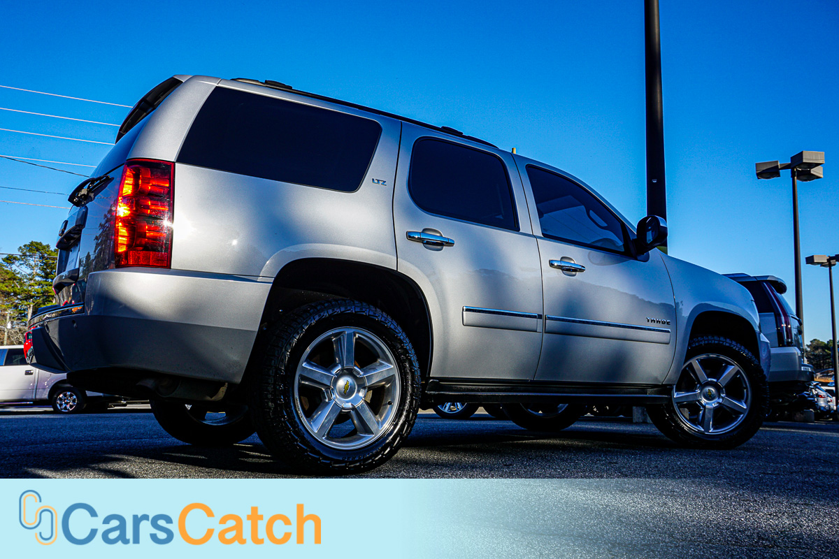 CARSCATCH - Used vehicle - SUV CHEVROLET TAHOE 2013