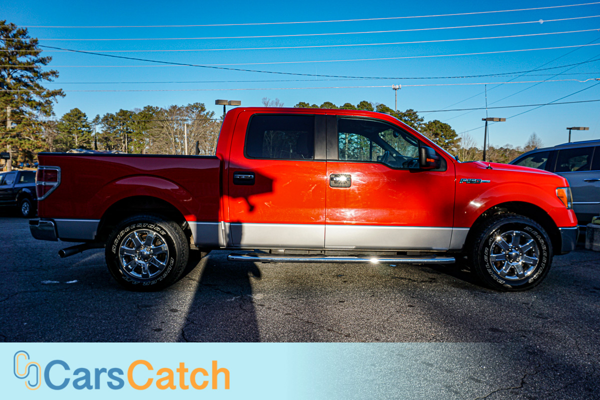 CARSCATCH - Used vehicle - Truck FORD F-150 2013