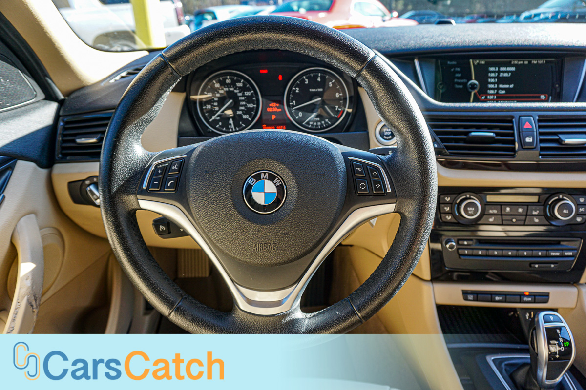 CARSCATCH - Used vehicle - SUV BMW X1 2014