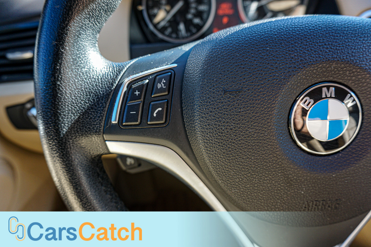 CARSCATCH - Used vehicle - SUV BMW X1 2014