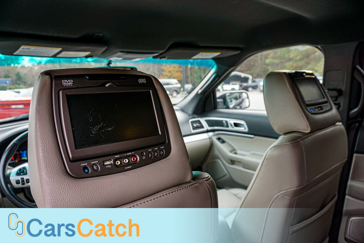 CARSCATCH - Used vehicle - SUV FORD EXPLORER 2013