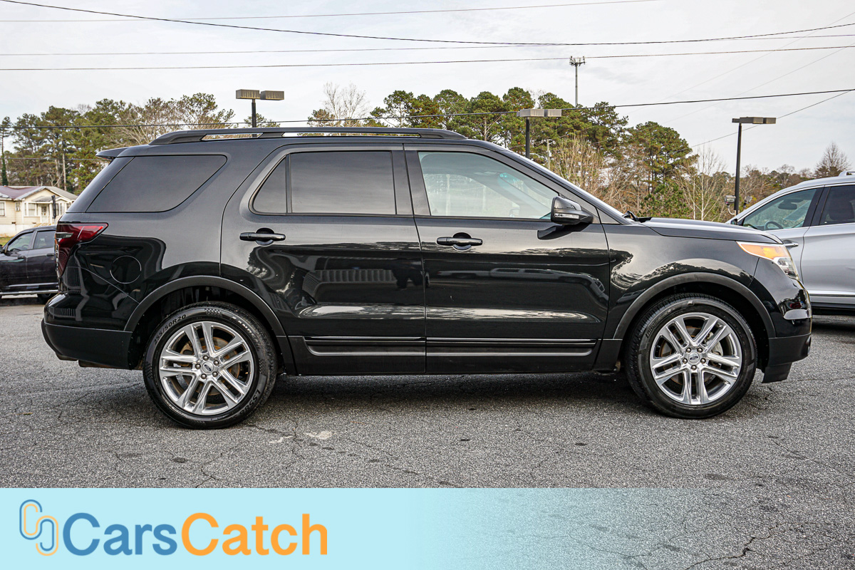 CARSCATCH - Used vehicle - SUV FORD EXPLORER 2013