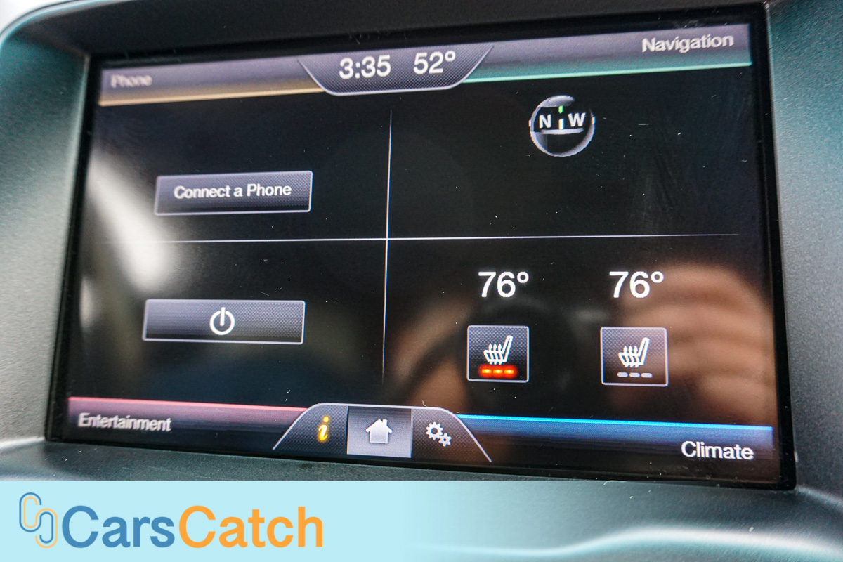 CARSCATCH - Used vehicle - SUV FORD EXPLORER 2013