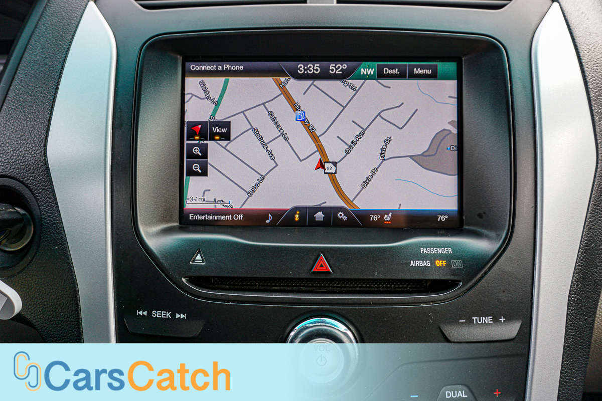 CARSCATCH - Used vehicle - SUV FORD EXPLORER 2013