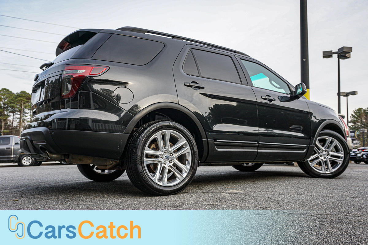 CARSCATCH - Used vehicle - SUV FORD EXPLORER 2013