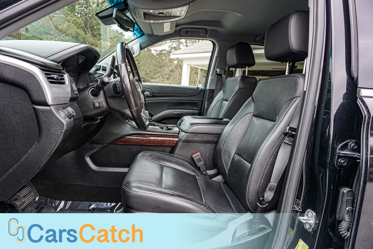 CARSCATCH - Used vehicle - SUV GMC YUKON XL 2018