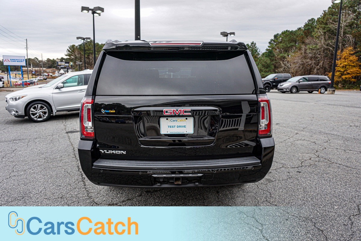 CARSCATCH - Used vehicle - SUV GMC YUKON XL 2018