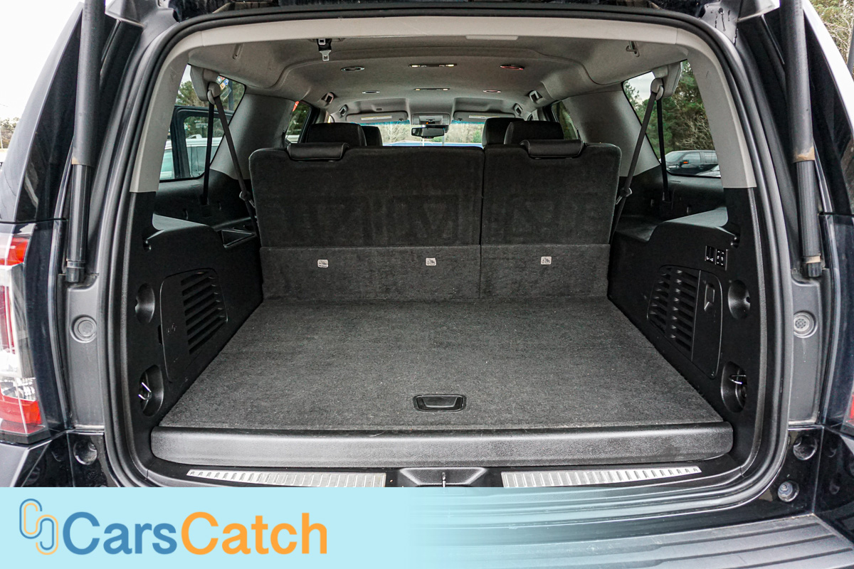 CARSCATCH - Used vehicle - SUV GMC YUKON XL 2018