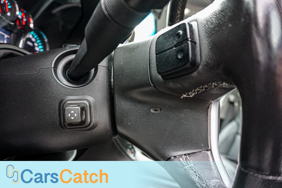 CARSCATCH - Used vehicle - SUV GMC YUKON XL 2018