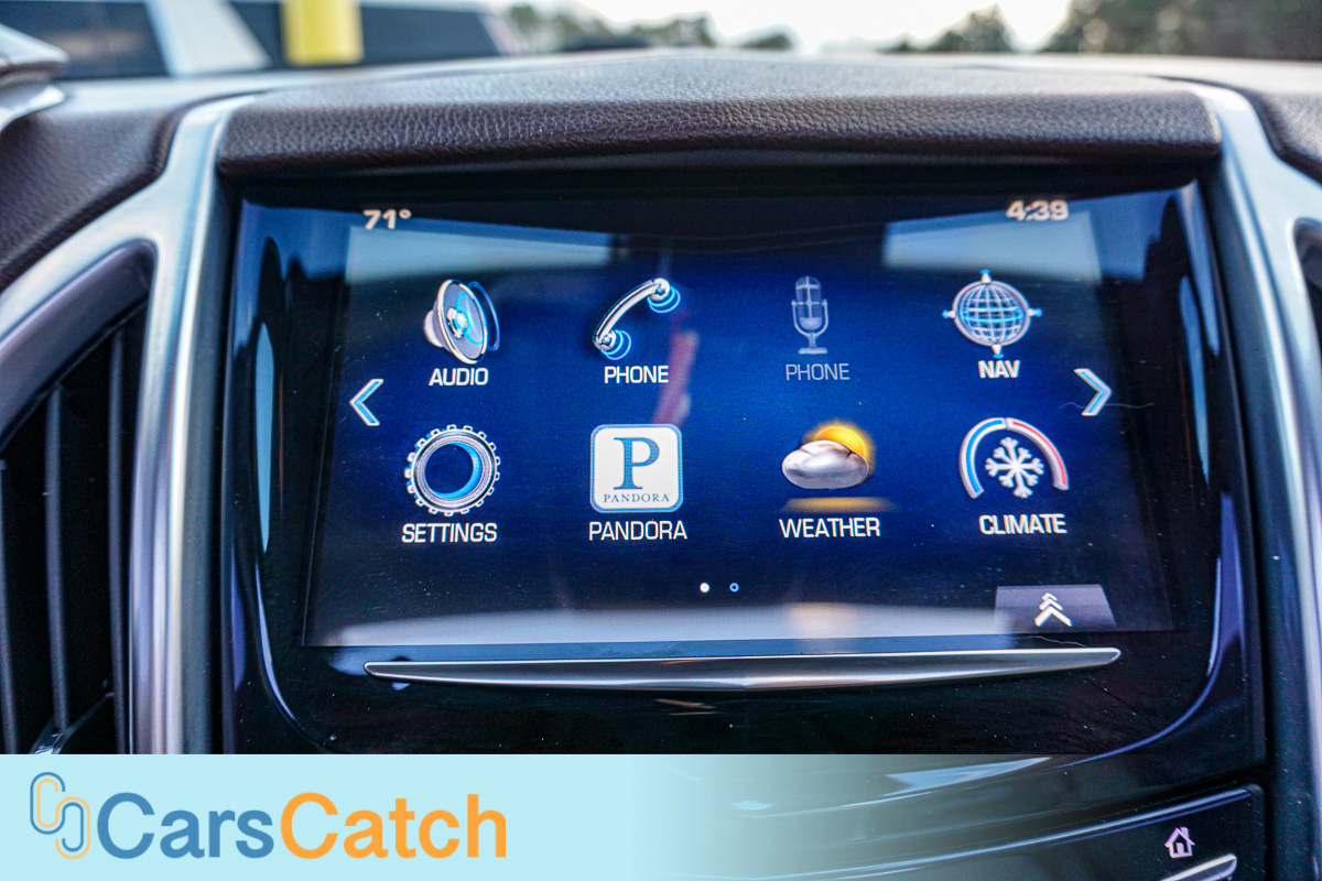 CARSCATCH - Used vehicle - SUV CADILLAC SRX 2014