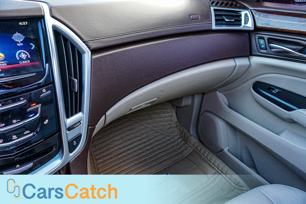 CARSCATCH - Used vehicle - SUV CADILLAC SRX 2014