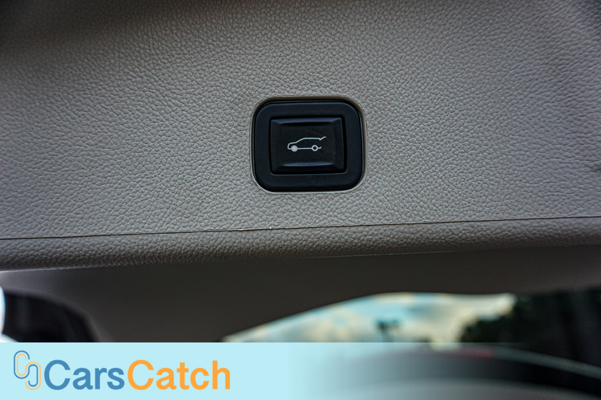 CARSCATCH - Used vehicle - SUV CADILLAC SRX 2014