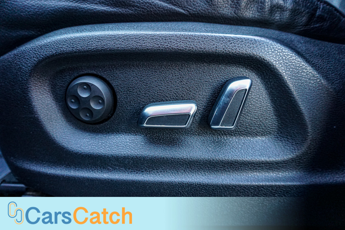 CARSCATCH - Used vehicle - SUV AUDI Q5 2014