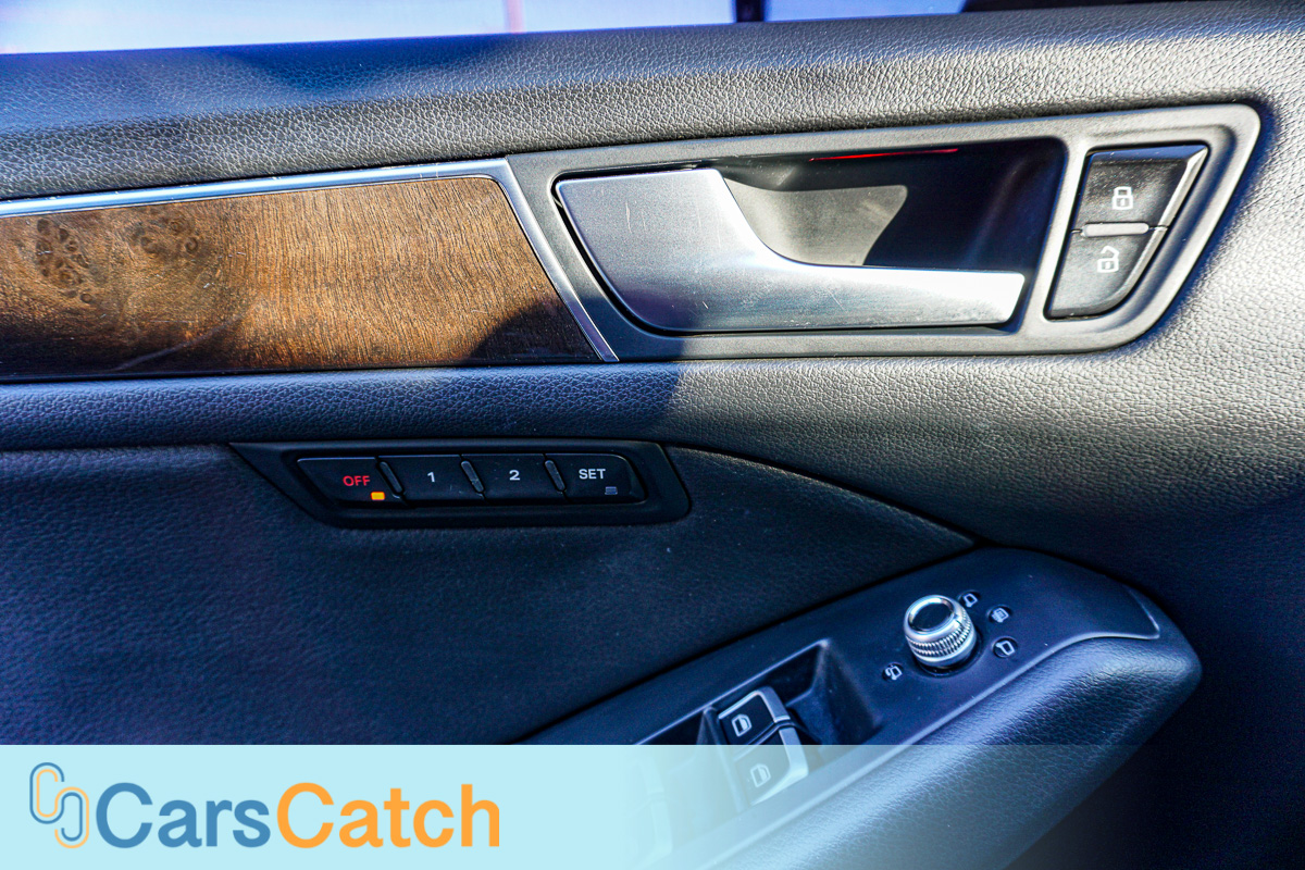 CARSCATCH - Used vehicle - SUV AUDI Q5 2014