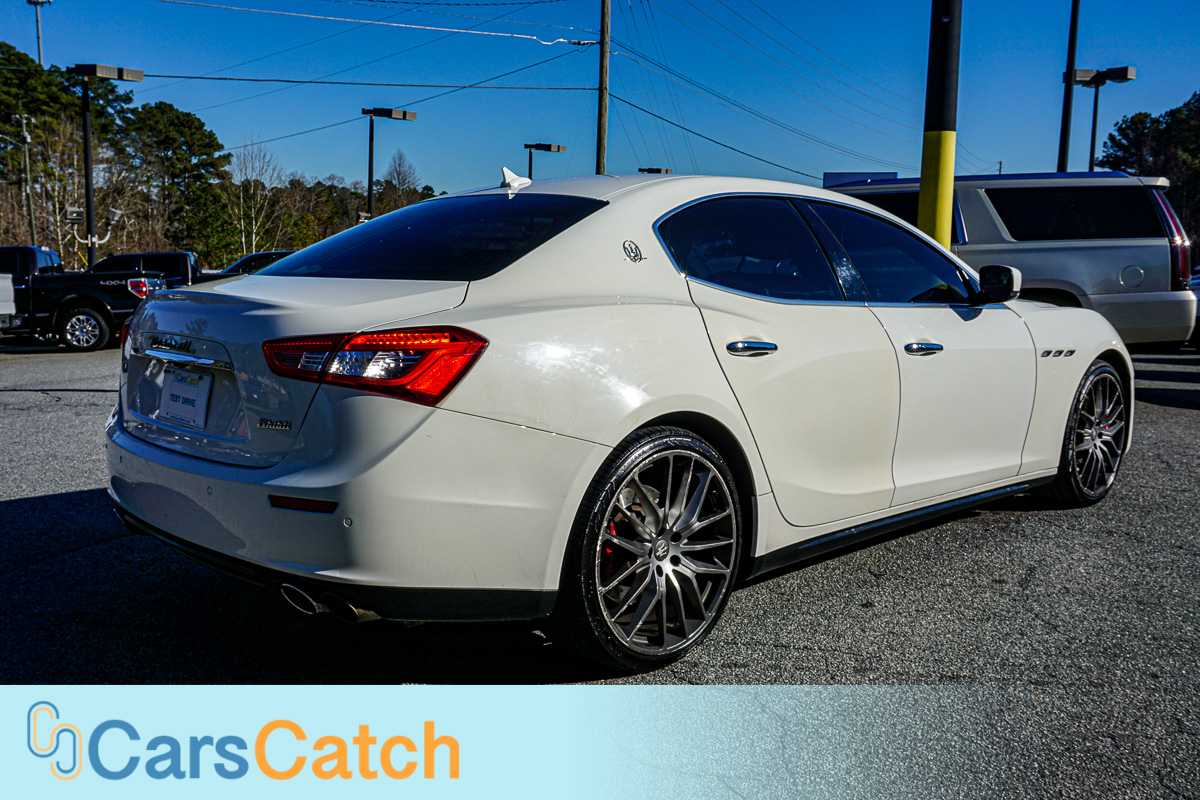 CARSCATCH - Used vehicle - Sedan MASERATI GHIBLI 2016