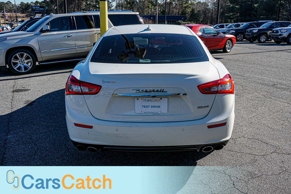 CARSCATCH - Used vehicle - Sedan MASERATI GHIBLI 2016