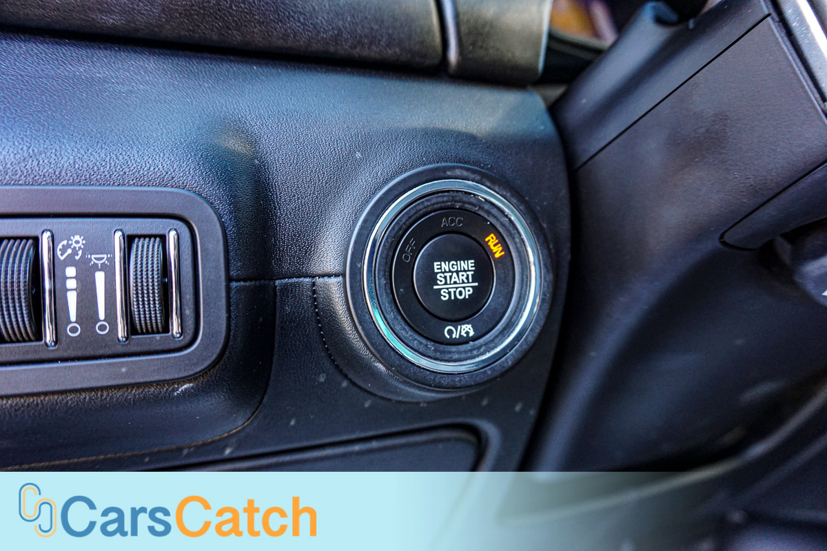 CARSCATCH - Used vehicle - Sedan MASERATI GHIBLI 2016