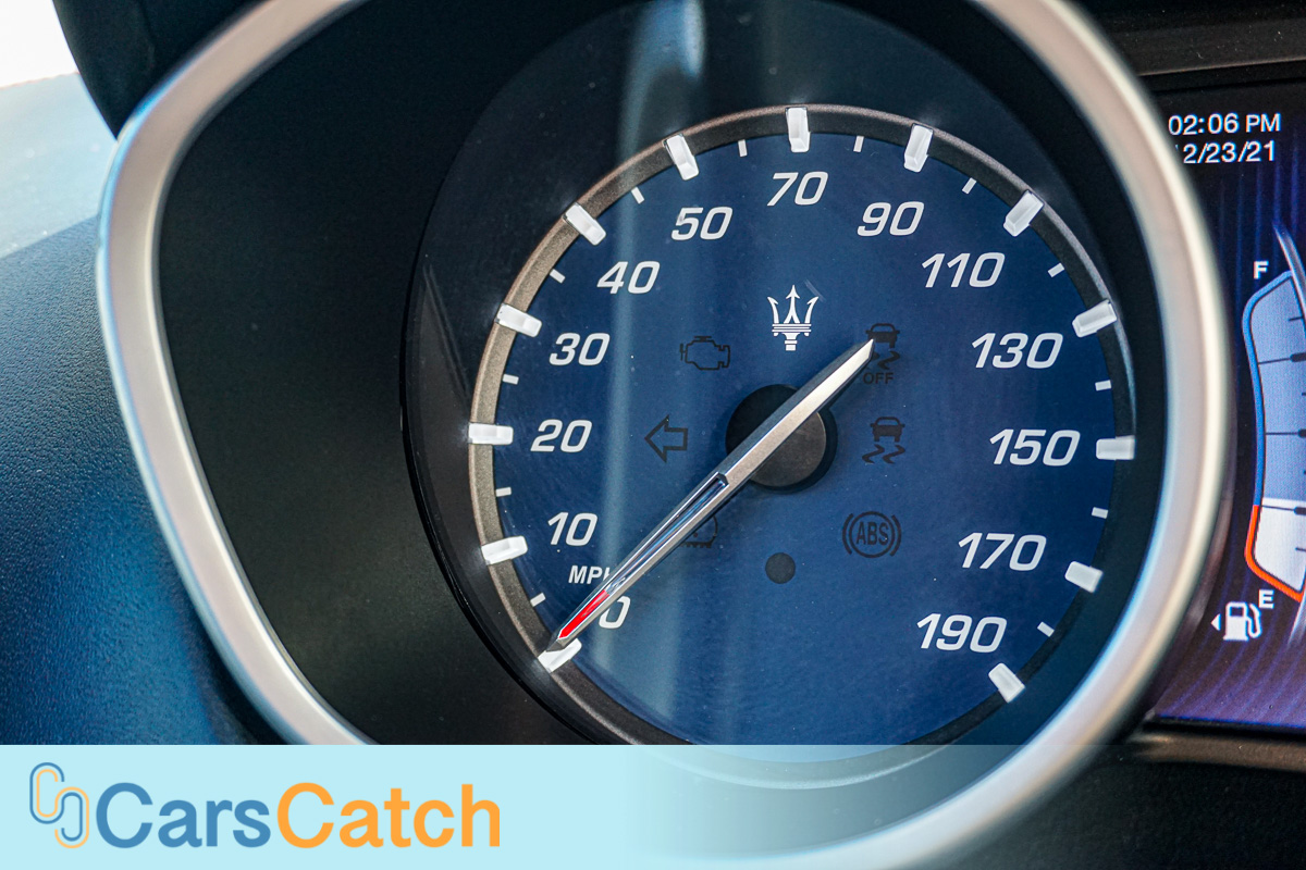 CARSCATCH - Used vehicle - Sedan MASERATI GHIBLI 2016