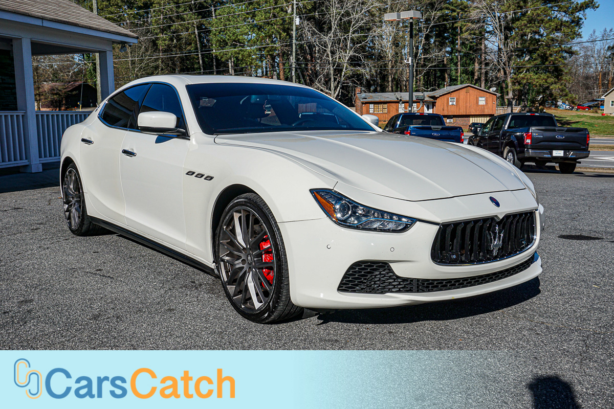 CARSCATCH - Used vehicle - Sedan MASERATI GHIBLI 2016