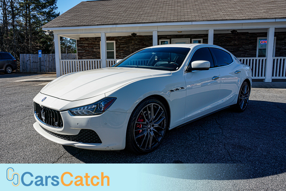CARSCATCH - Used vehicle - Sedan MASERATI GHIBLI 2016