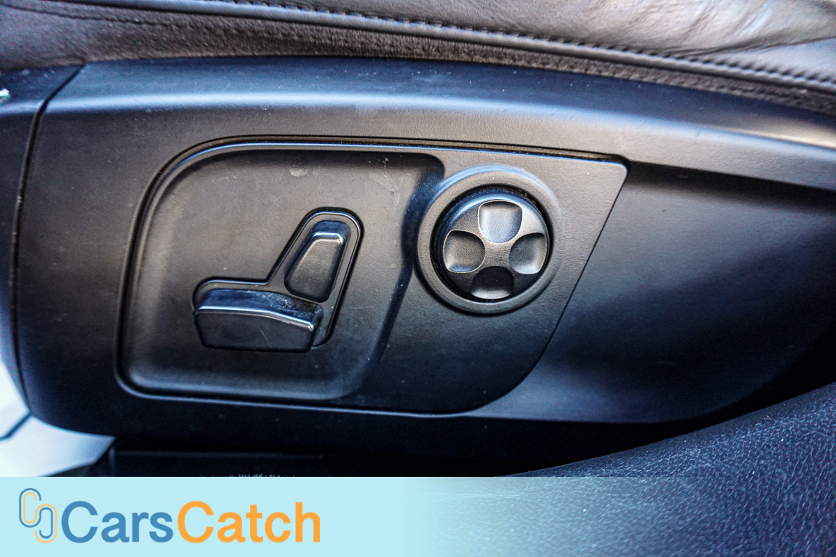 CARSCATCH - Used vehicle - Sedan MASERATI GHIBLI 2016