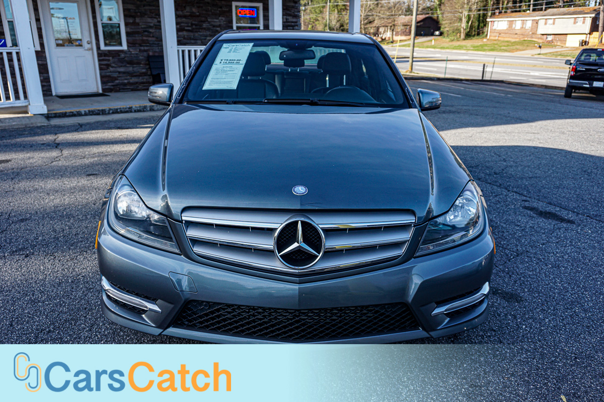 CARSCATCH - Used vehicle - Sedan MERCEDES-BENZ C-CLASS 2012