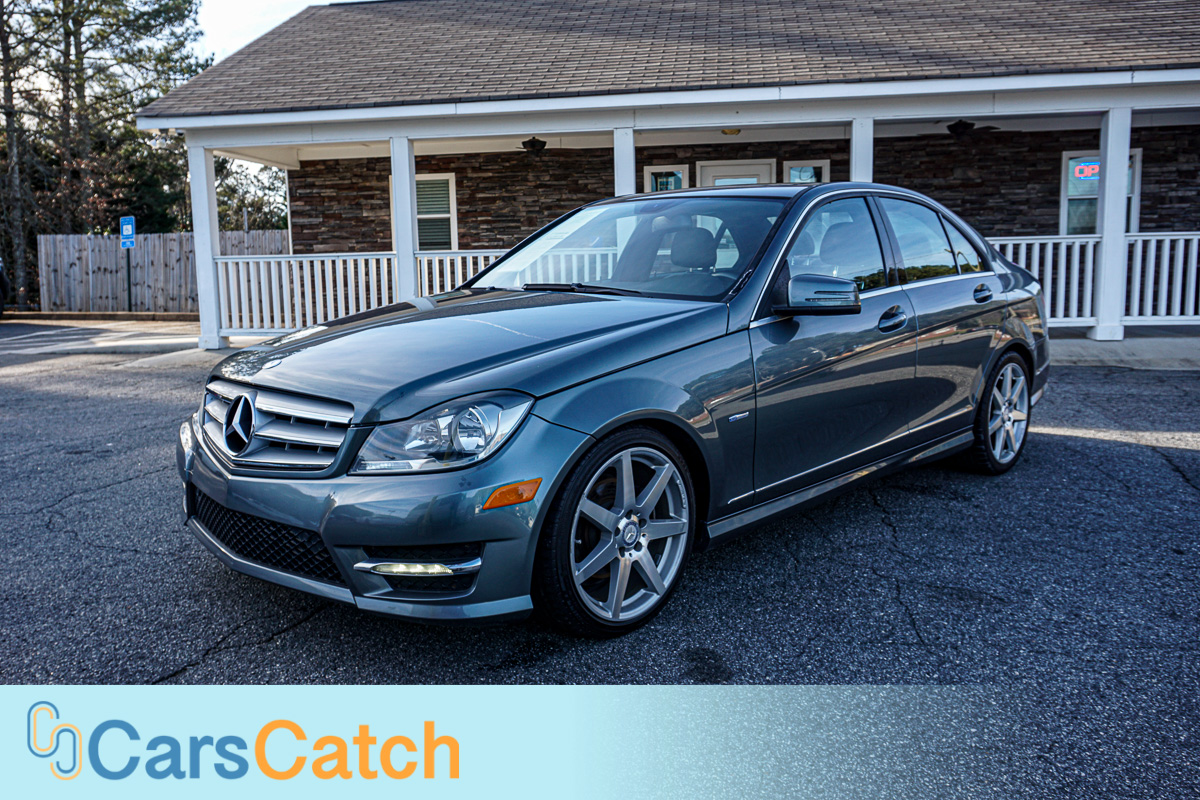 CARSCATCH - Used vehicle - Sedan MERCEDES-BENZ C-CLASS 2012