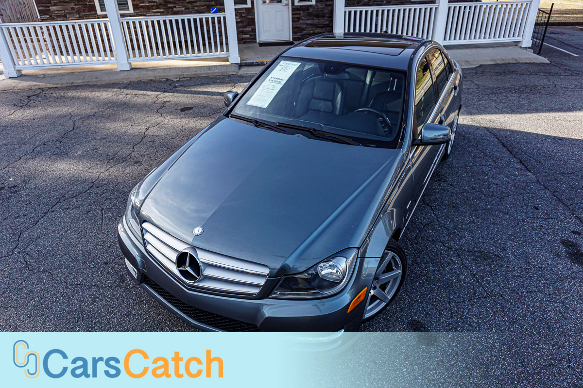 CARSCATCH - Used vehicle - Sedan MERCEDES-BENZ C-CLASS 2012